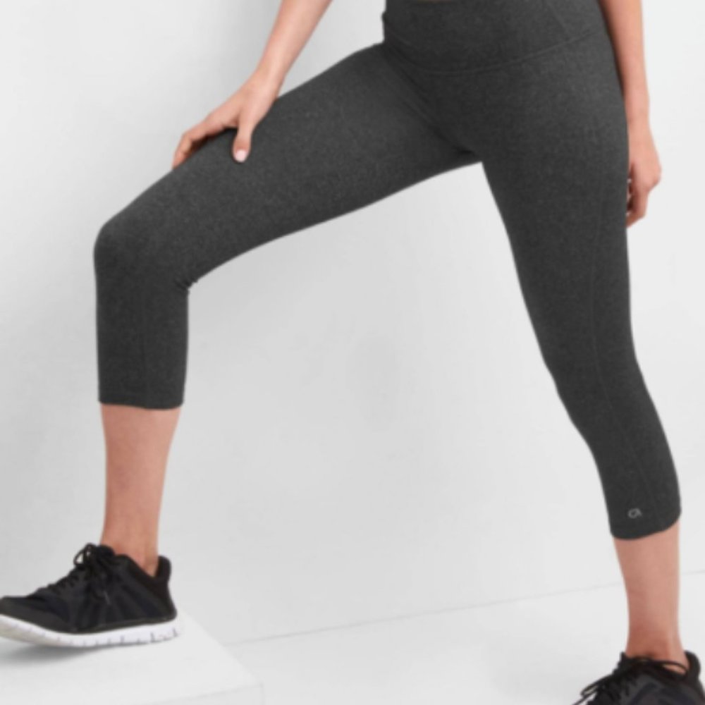 GapFit gfast Capri Athletic